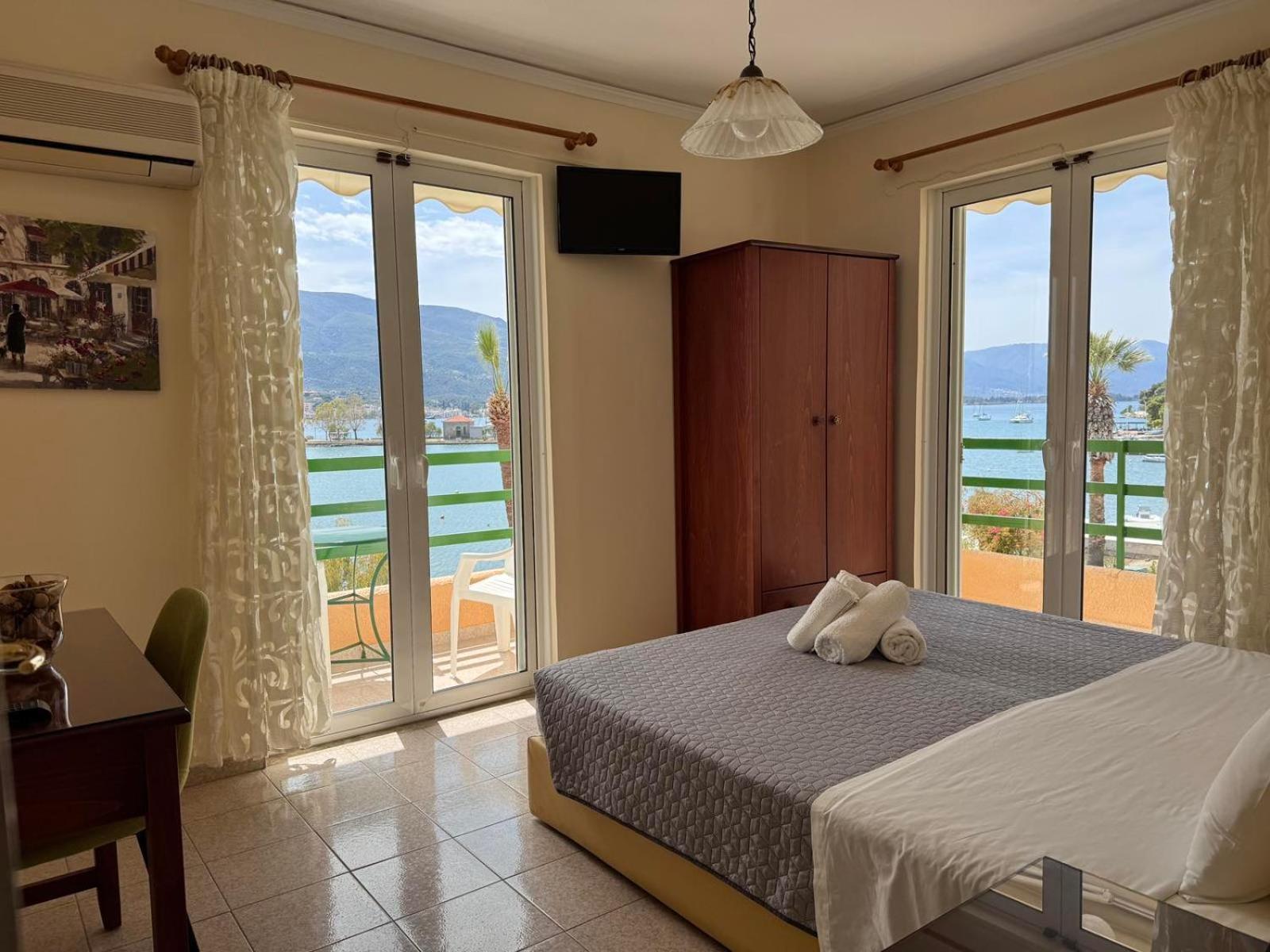 Matrona Apartments Poros Town Екстериор снимка
