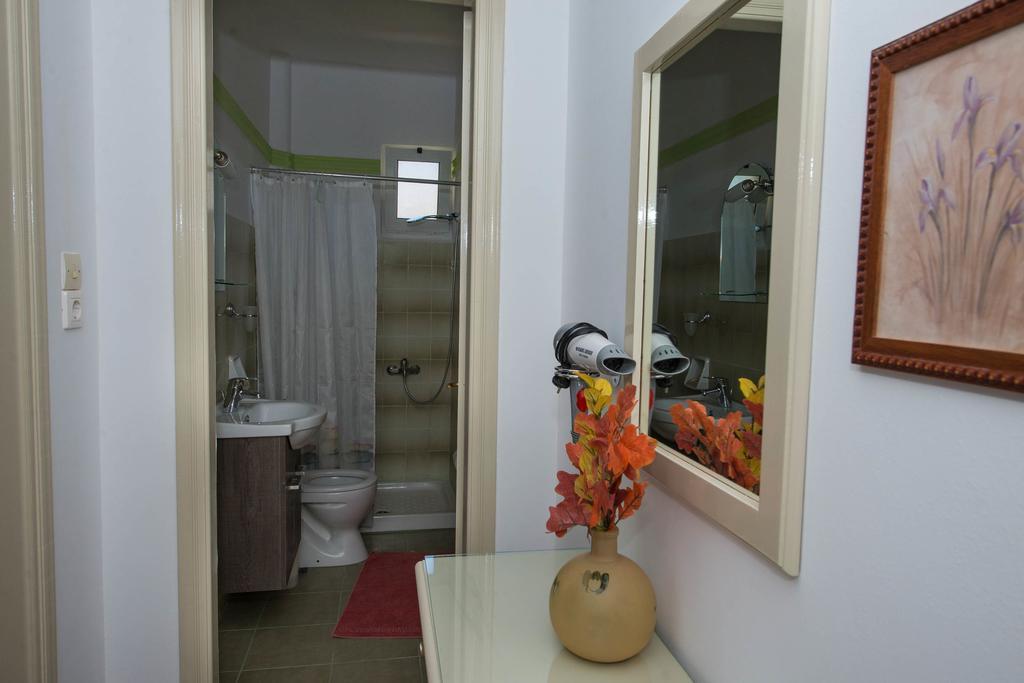 Matrona Apartments Poros Town Екстериор снимка