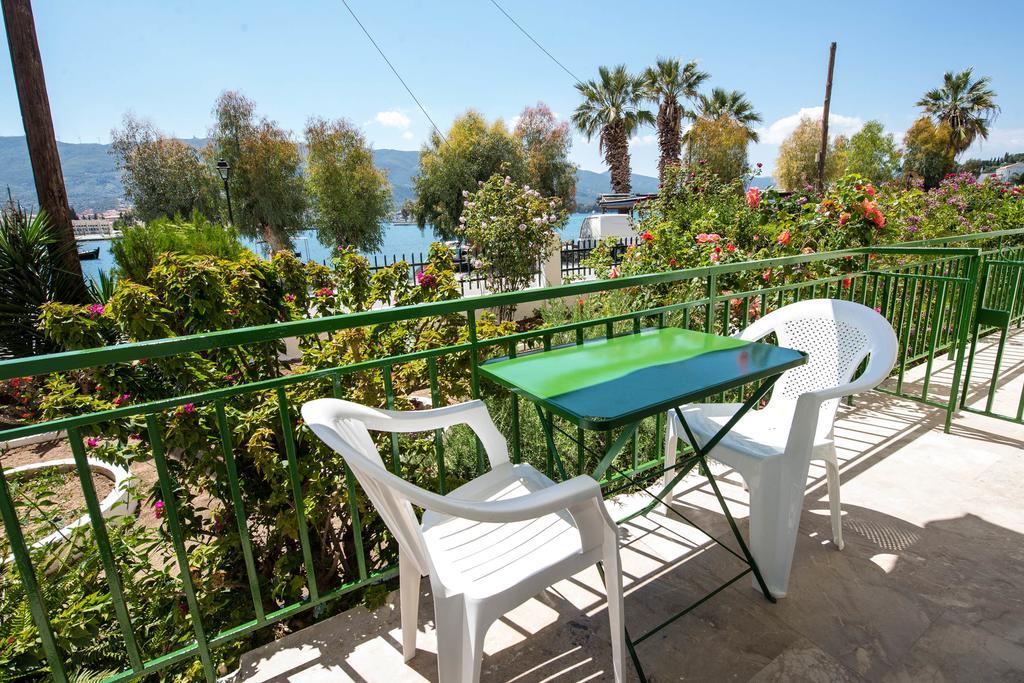 Matrona Apartments Poros Town Екстериор снимка