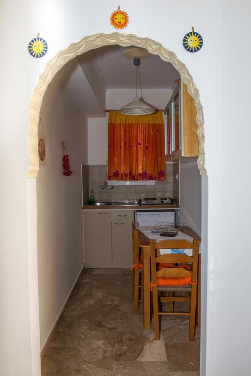 Matrona Apartments Poros Town Екстериор снимка
