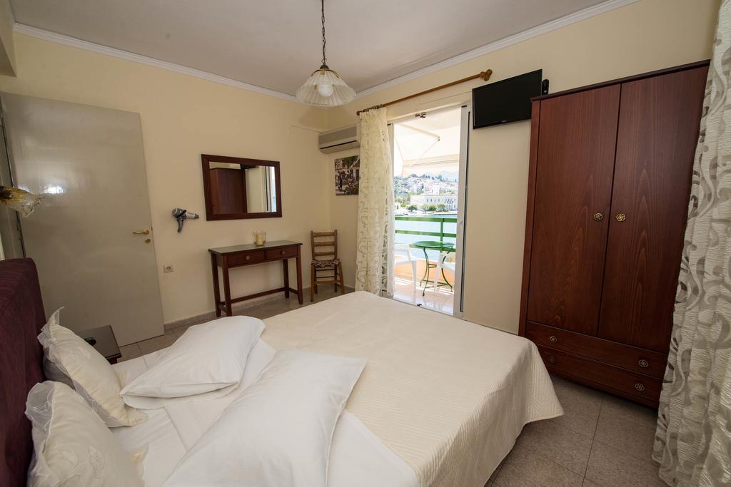 Matrona Apartments Poros Town Екстериор снимка