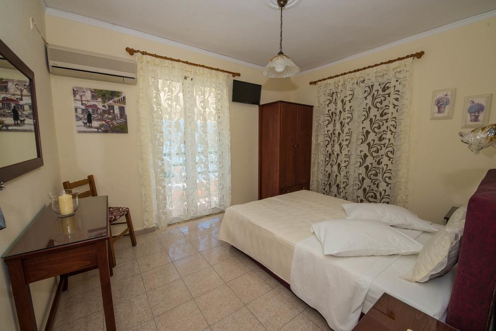 Matrona Apartments Poros Town Екстериор снимка